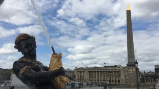 Pařížská náměstí včera a dnes