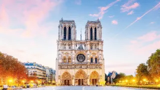 Znovuzrození Notre-Dame v Paříži