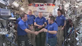 Mise Alpha: Život ve vesmíru