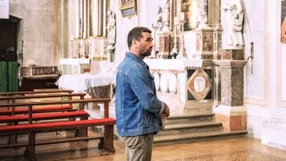 Lovci lebek (2)