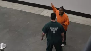 Vnútri Effinghamskej väznice