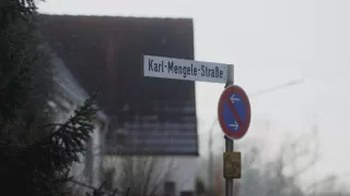 Lekár v službách anjela smrti