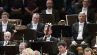 Rattle řídí Berlínské filharmoniky