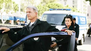 NCIS - Námorný vyšetrovací úrad V (1)