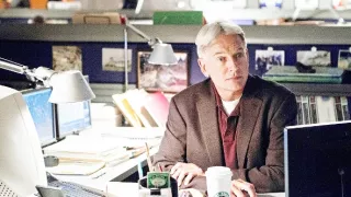 NCIS - Námorný vyšetrovací úrad X (5)