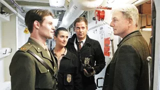 NCIS - Námorný vyšetrovací úrad VIII (4)