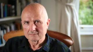 Tajomstvá britskej kráľovskej rodiny (3/8)