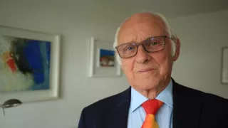 Tajomstvá britskej kráľovskej rodiny (3/8)