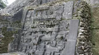 Pád mayských kráľov