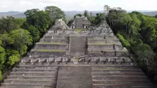 Pád mayských kráľov