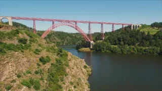 Megamosty: Oblouky nad propastí