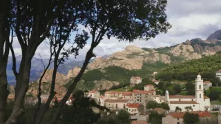 Korzika, krajina tradícií