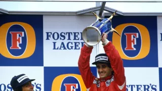 Lucky! - Bernie Ecclestone a historie Formule-1 (5)