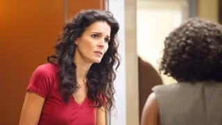 Rizzoli & Isles: Vraždy na pitevně VI (15)