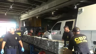 Vojny v znamení drog III (4)