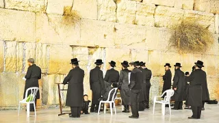 Sto divov sveta (2/13)