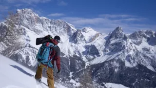 Alpami nielen za snehom