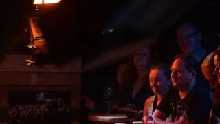 Doupě hitů (6/12)