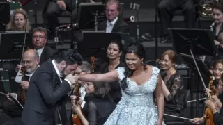 Netrebko a Eyvazov na koncertu v Salcburku