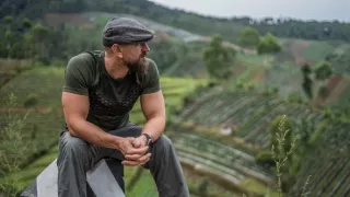 Na 18 kolesách v Indonézii (1)