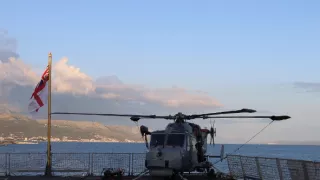 Život na vojnovej lodi II (2)