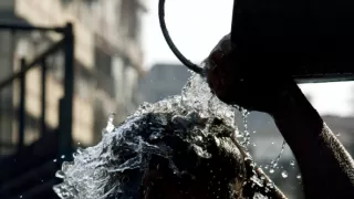 H2O: Molekula života (2/3)