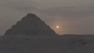 Vnútri pyramíd (2)