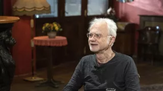 Na plovárně s Johnem Adamsem