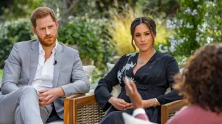 Alžbeta II., neprekonateľná kráľovná