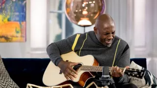 Idris Elba zpovídá Paula McCartneyho