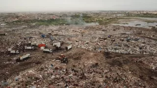 Po jednej stope do Afriky (7/17)