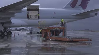 Nákladné kolosy v oblakoch