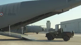 Nákladné kolosy v oblakoch