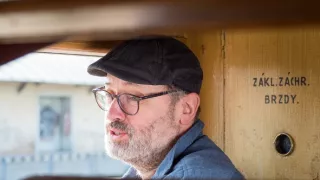 Putovanie s parou (1/10)