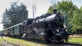 Putovanie s parou (1/10)