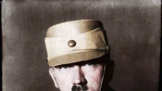 Adolf Hitler (6)