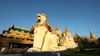 Myanmar, ve stínu barmských pagod