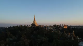 Myanmar, ve stínu barmských pagod