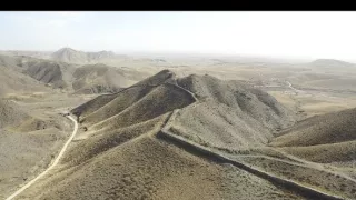 Dračí cisár a jeho terakotoví strážcovia