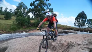 Svetom na bicykli (4/8)