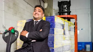 Utajený veľký šéf (4)