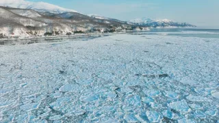 Dárek z ledu: Divoký sever Japonska