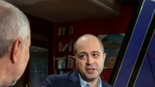 Na plovárně s Mahanem Esfahaniem