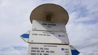 Pešo bez hraníc