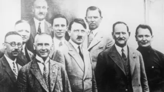 Hitler: Osudová přitažlivost (3)