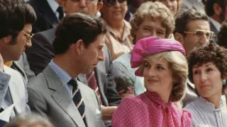 Tajomstvá britskej kráľovskej rodiny (1/8)