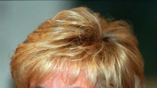 Tajomstvá britskej kráľovskej rodiny (1/8)