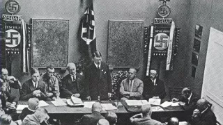 Život s Hitlerom (3/3)