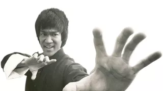 Já, Bruce Lee