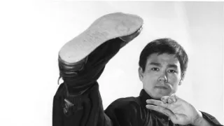 Já, Bruce Lee